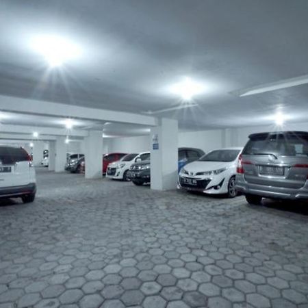 三宝垄 布吉萨里迪帕拉贡旅馆酒店 外观 照片